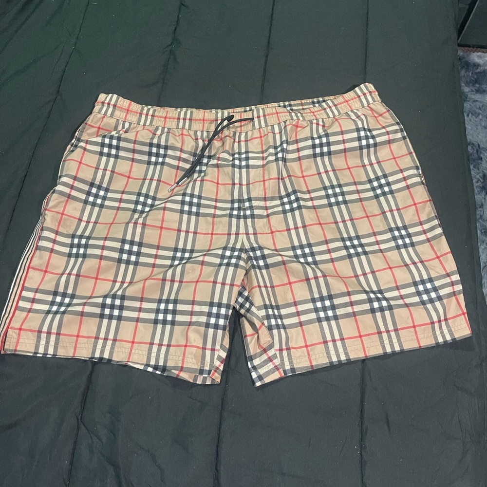 MENS BURBERRY SWIM TRUNKS